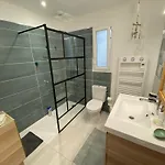 La Note Bleue - D'hotes فندق مبيت وإفطار 3*